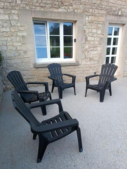Gite A Travers Champs Colombieres Extérieur photo